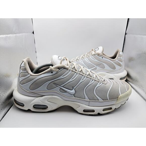 Size 13M | 14.5W - Nike Air Max Plus White - 604133-139 - Picture 1 of 10